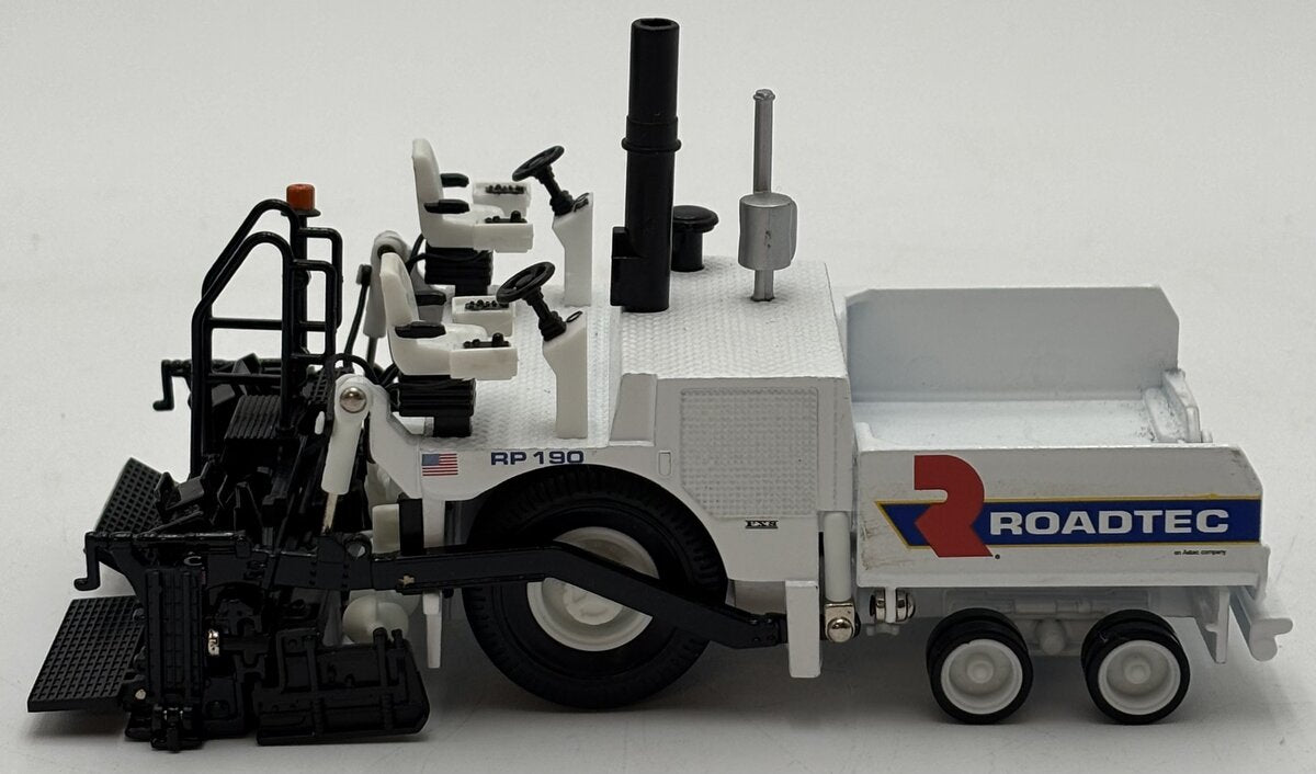 Norscot 584374 1:50 Roadtec RP 190 Paver Diecast EX/Box