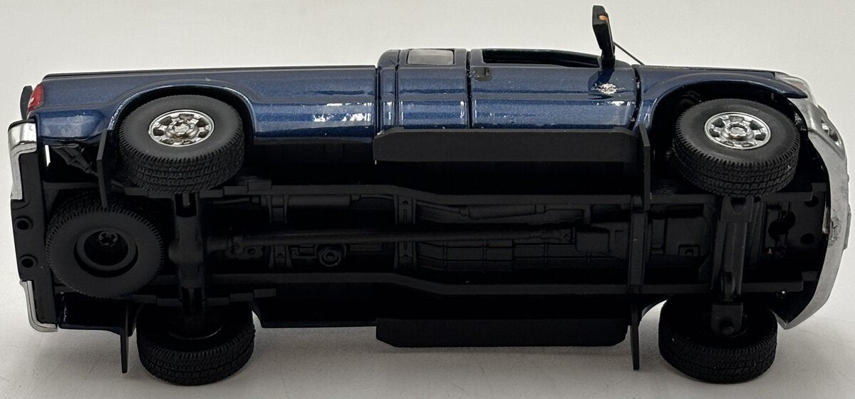 Sword 1100-B 1:50 Ford F250 XLT Pickup with Super Cab & 8" Bed in Dark Blue EX