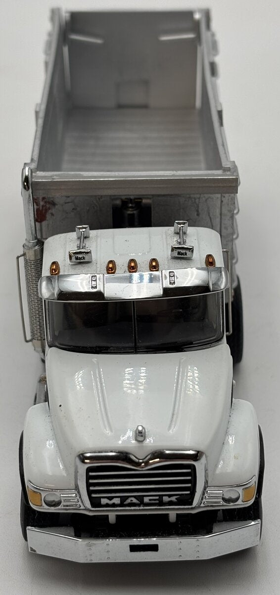 Custom Built 1:50 White Mack Granite w/Resin Dump Box EX