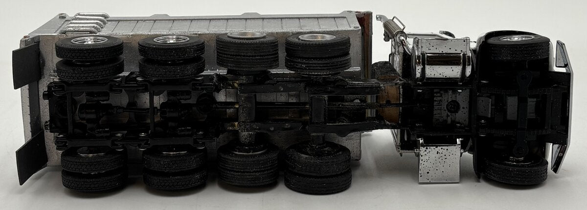 Custom Built 1:50 White Mack Granite w/Resin Dump Box EX