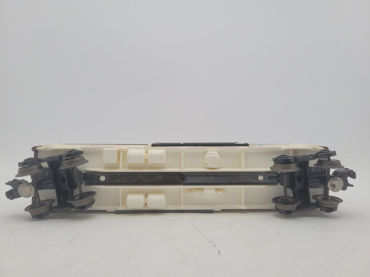 Lionel 6-9853 O Gauge Cracker Jack Billboard Reefer Car (White) VG/Box