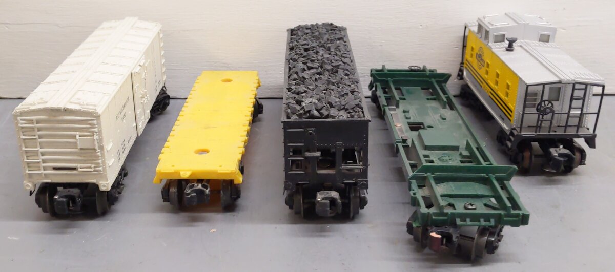 Lionel Vintage O Gauge Freight Cars #3362,6482,6456,9166,9020 [5] VG