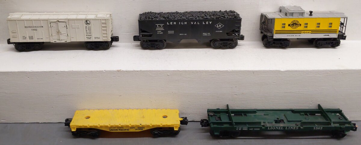 Lionel Vintage O Gauge Freight Cars #3362,6482,6456,9166,9020 [5] VG