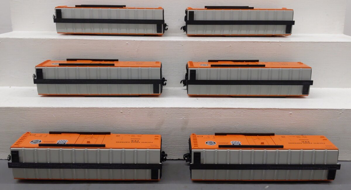 Lionel 6-17319 O Gauge Pacific Fruit Express Reefers (Set of 6) LN/Box