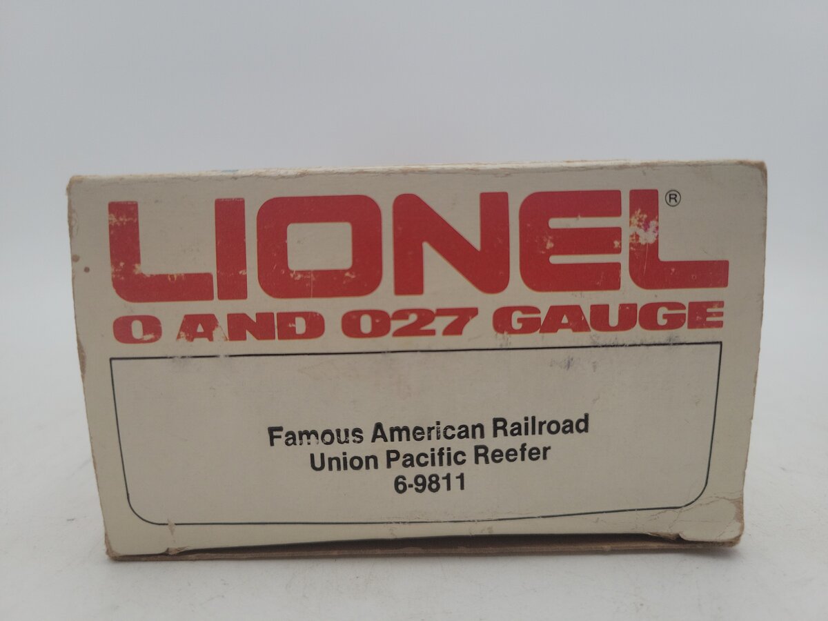 Lionel 6-9811 O Gauge SP/UP FARR Pacific Fruit Express Reefer Car #9811 VG/Box