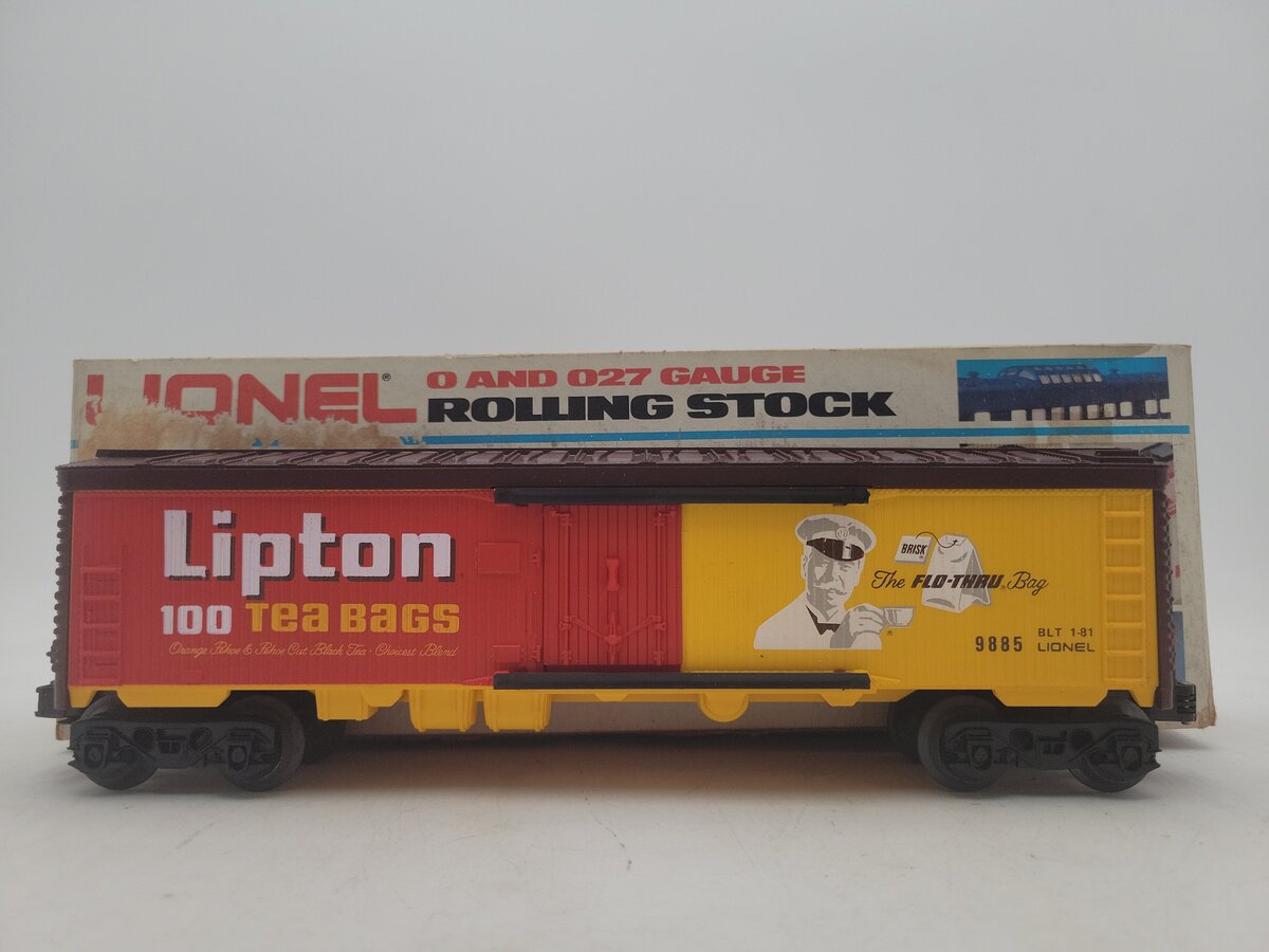 Lionel 6-9885 O Gauge Lipton Tea Billboard Reefer Car VG/Box