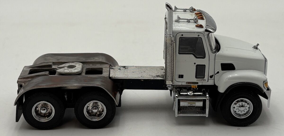 Mack 1:50 White Mack Granite Semi-Tractor 6x4 Diecast VG
