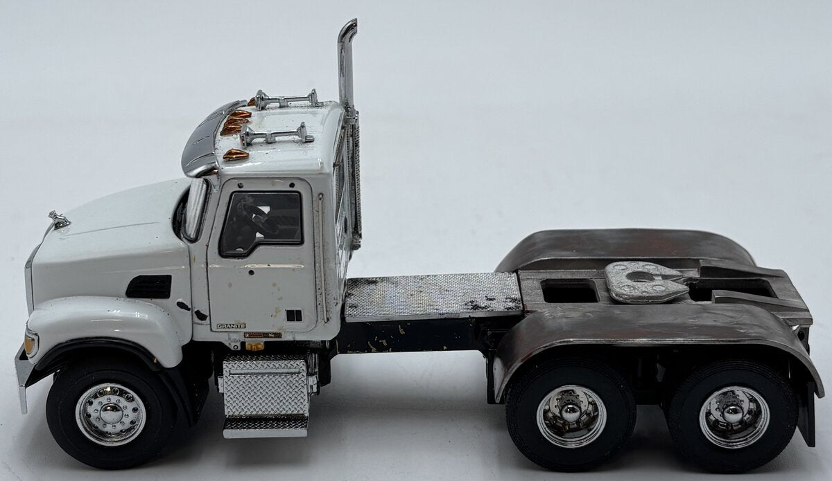 Mack 1:50 White Mack Granite Semi-Tractor 6x4 Diecast VG
