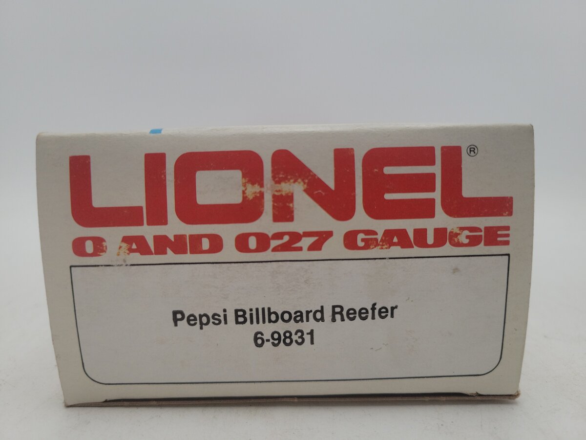 Lionel 6-9831 O Gauge Pepsi Cola Billboard Reefer Car EX/Box