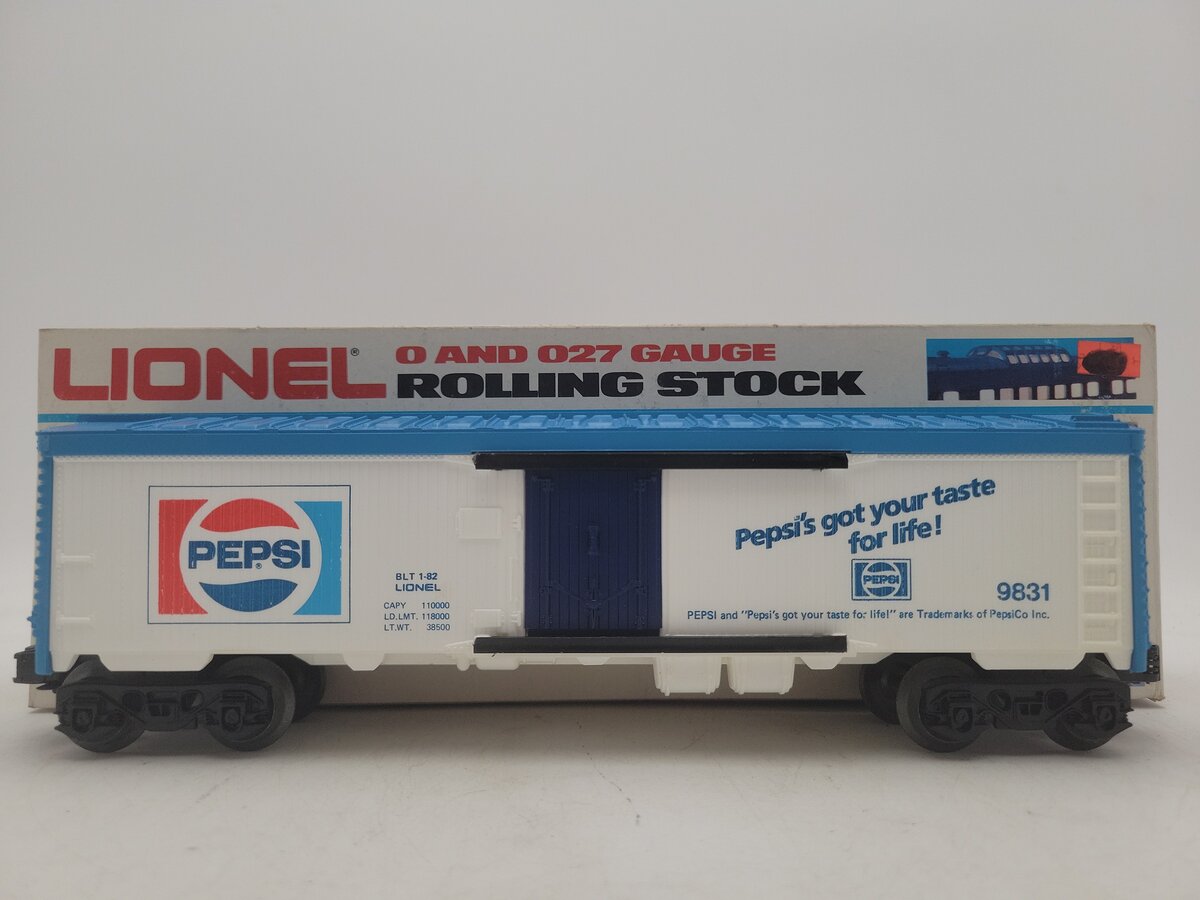 Lionel 6-9831 O Gauge Pepsi Cola Billboard Reefer Car EX/Box