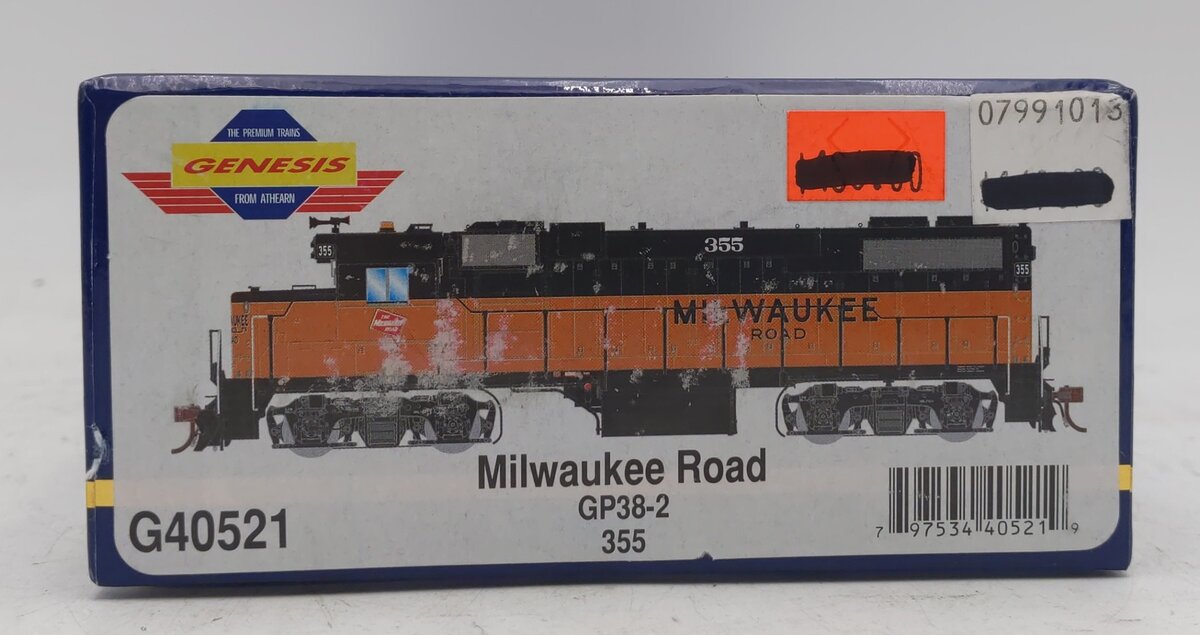 Athearn G40521 HO Scale Milwaukee Road GP38-2 Diesel Locomotive #355 LN/Box