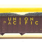 Atlas 3263 N Scale Union Pacific Hopper Car w/Coal Load #18137 VG/Box