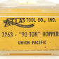 Atlas 3263 N Scale Union Pacific Hopper Car w/Coal Load #18137 VG/Box