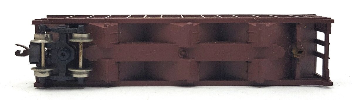 Atlas 3263 N Scale Union Pacific Hopper Car w/Coal Load #18137 VG/Box