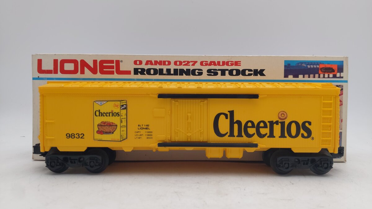 Lionel 6-9832 O Gauge Cheerios Billboard Reefer Car VG/Box
