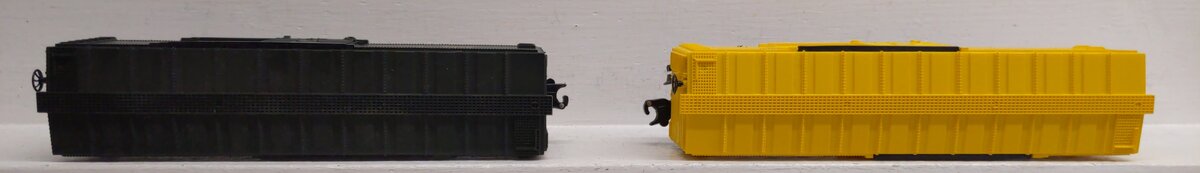 Lionel 6-9787 / 6-9781 O Gauge Assorted Boxcars [2] EX/Box