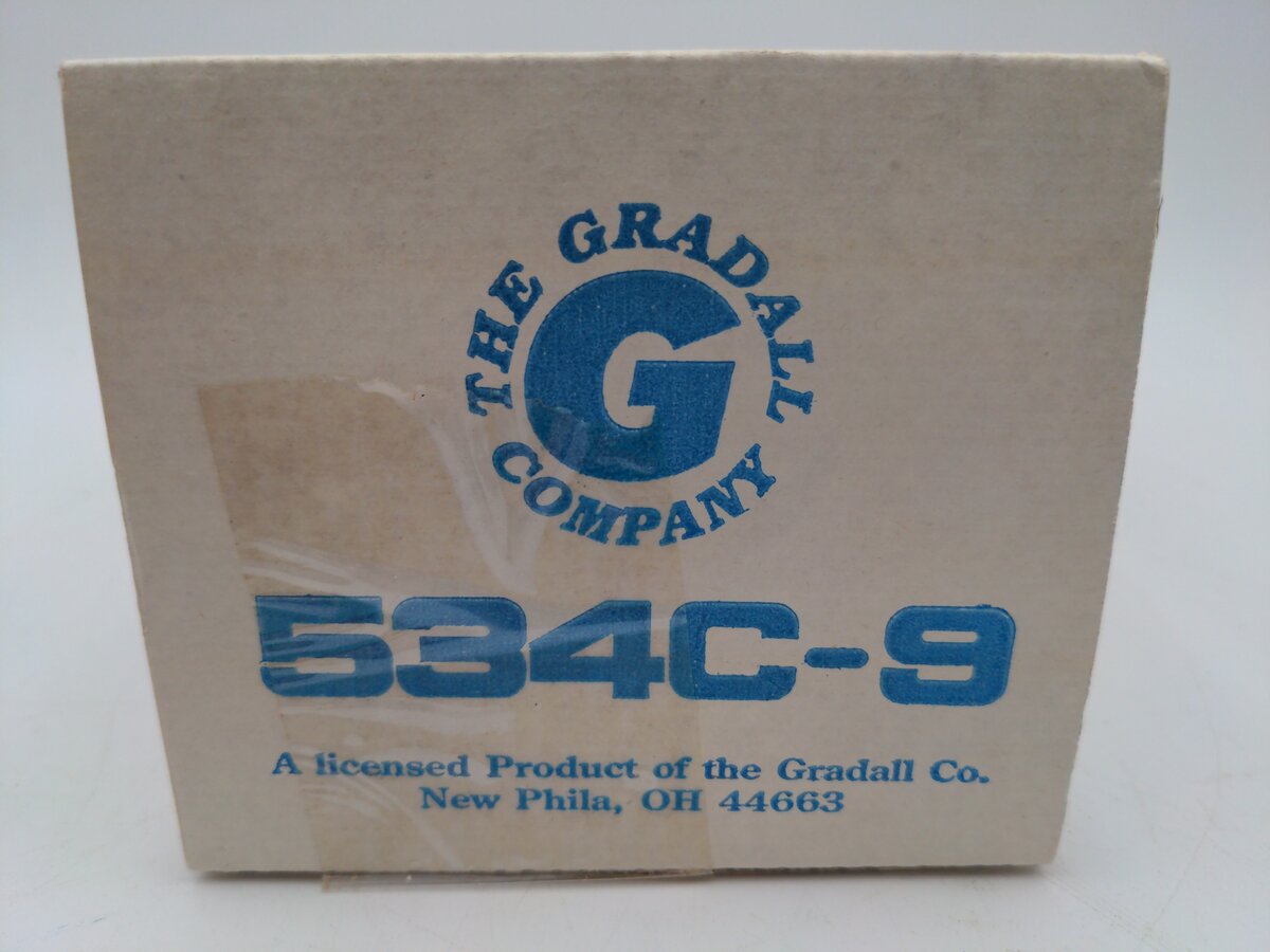 Hiram Construction Company 1:32 Scale Diecast GRADALL 534C-9 Material Handler/Box