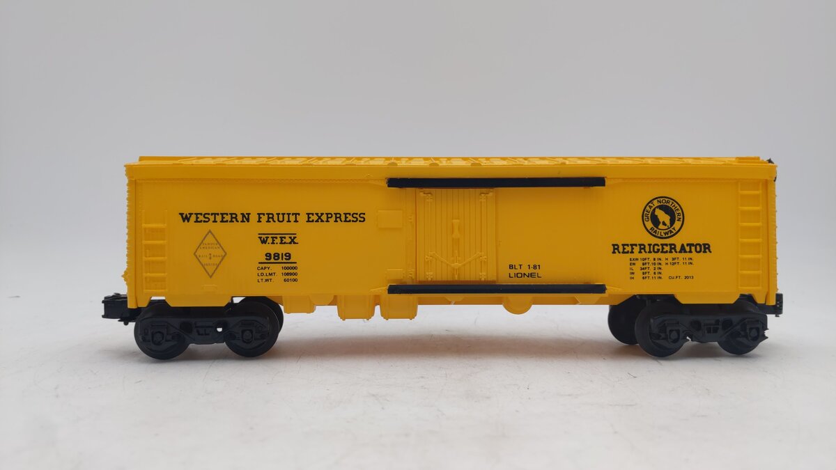 Lionel 6-9819 O Gauge Great Northern Western Fruit Express Reefer EX/Box