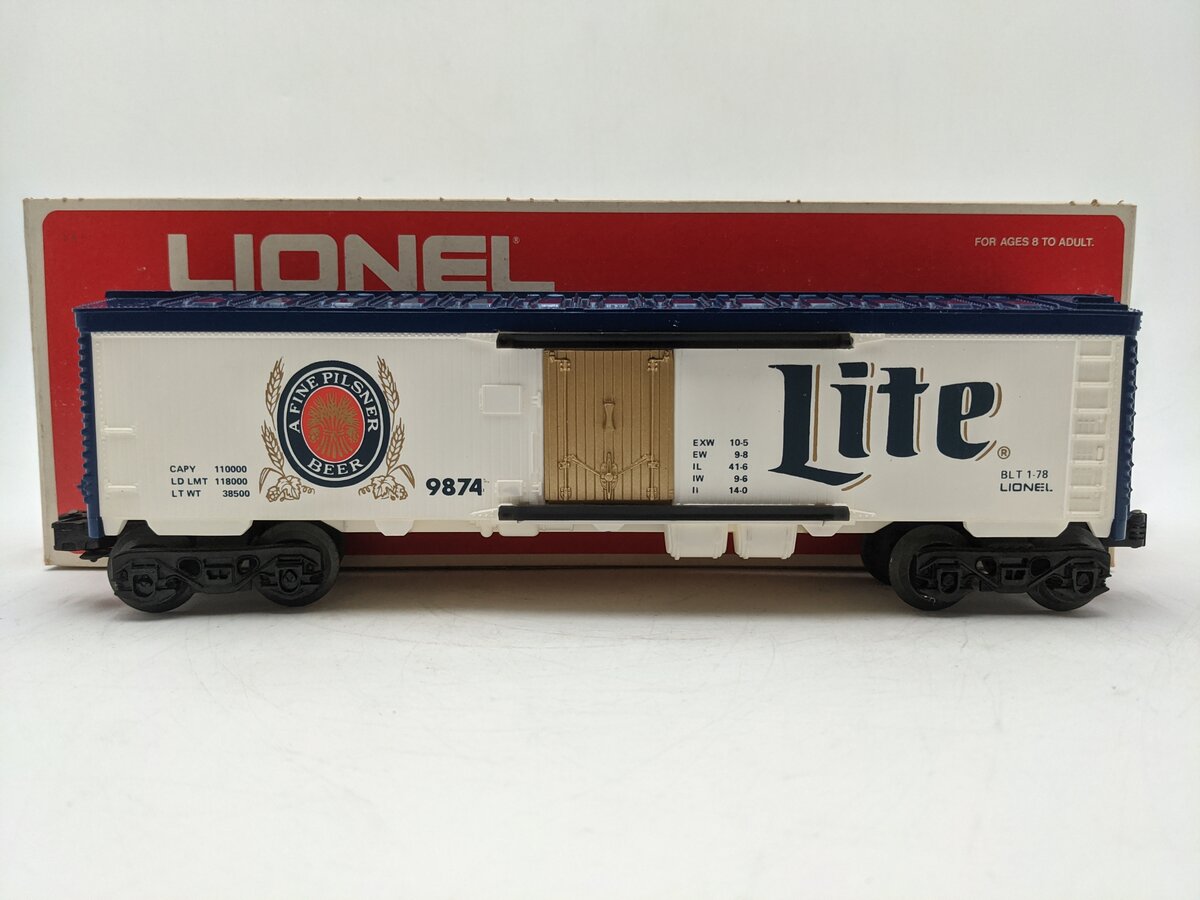 Lionel 6-9874 O Gauge Miller Lite Beer Billboard Reefer Car EX/Box