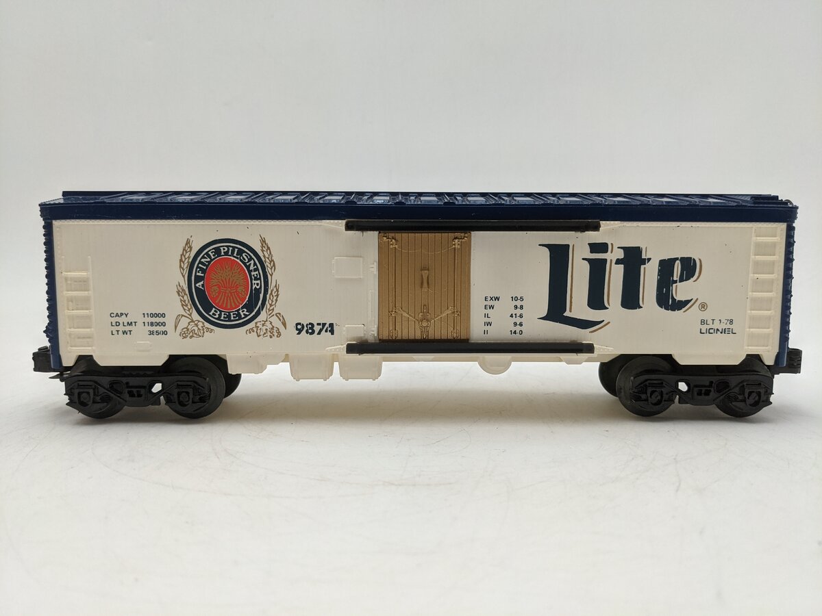 Lionel 6-9874 O Gauge Miller Lite Beer Billboard Reefer Car EX/Box