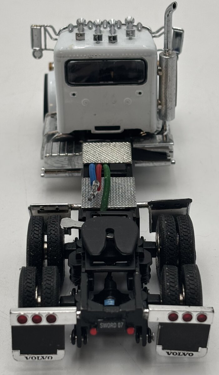 Sword Models SW2041-W 1:50 White Peterbilt 357 6x4 Semi-Tractor w/Blue Livery EX
