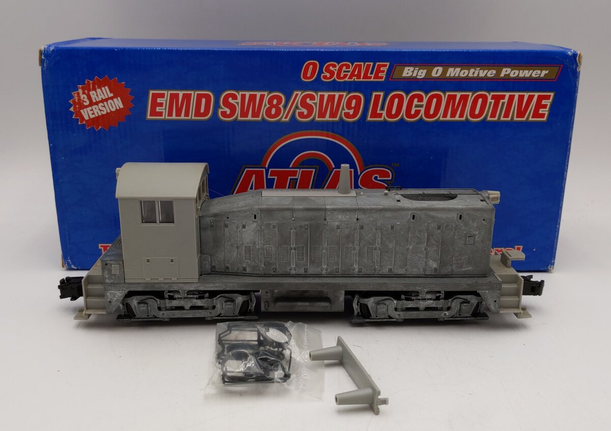 Atlas 6100 O Undecorated SW-8/9 Diesel Locomotive w/Sound VG/Box