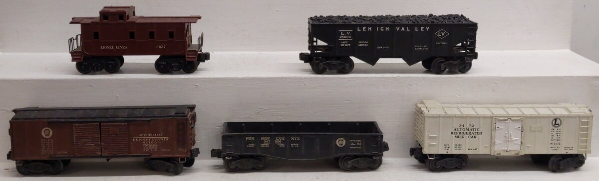Lionel Vintage O Gauge Freight Cars #25000,60373472,347000,61100 [5] VG
