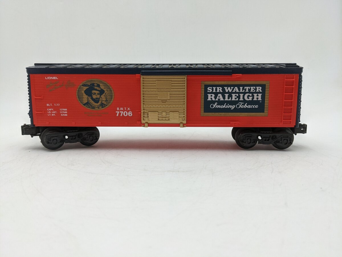 Lionel 6-7706 O Gauge Sir Walter Raleigh Billboard Boxcar EX