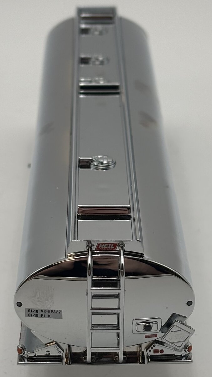 DieCast Masters 91034 1:50 Heil FD 9300/DT-C4 Chrome Petroleum Tanker Trailer EX/Box