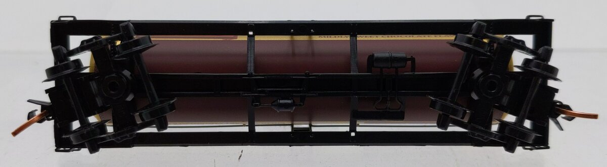 Micro-Trains 06500510 N Hershey 39' Single Dome Tank Car #3011 LN/Box