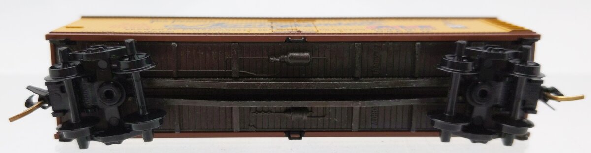 Micro-Trains 04900220 N Scale Narrangasett 40' Wood Sheatherd Reefer #12 LN/Box