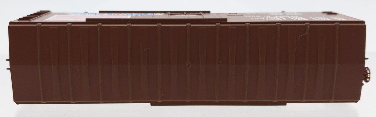 Micro-Trains NSC 02-48 N Scale Special Run "United We Stand" Box Car #502 NIB