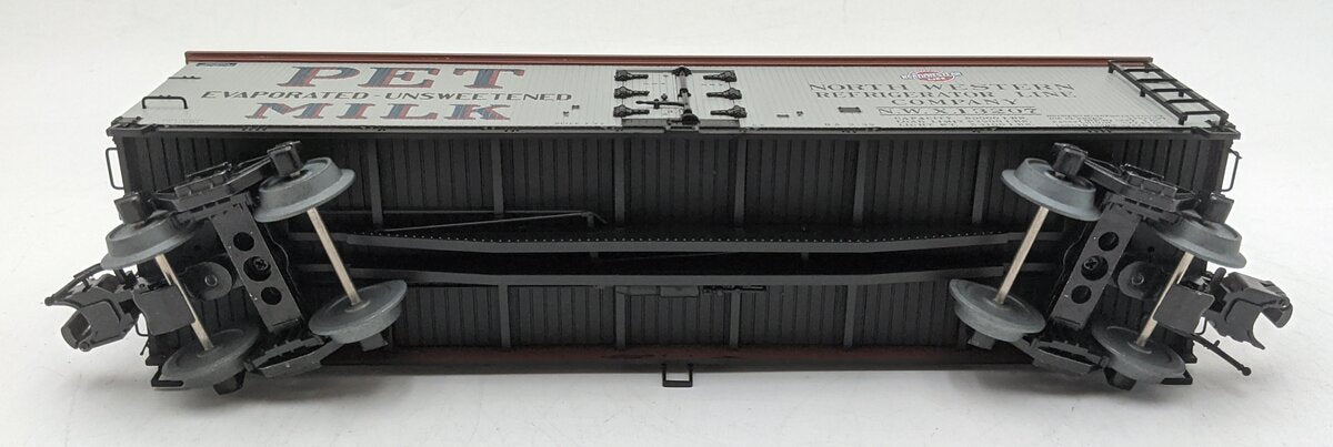 Atlas 3001579S O Gauge PET Milk 40' Wood Reefer #13207 (3-Rail) LN
