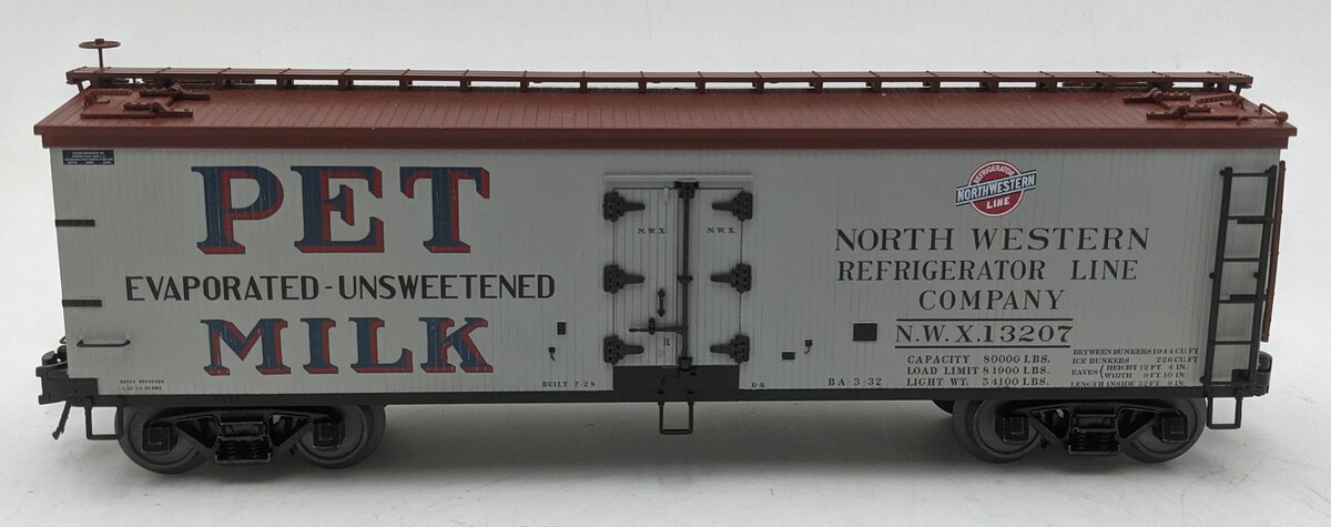 Atlas 3001579S O Gauge PET Milk 40' Wood Reefer #13207 (3-Rail) LN