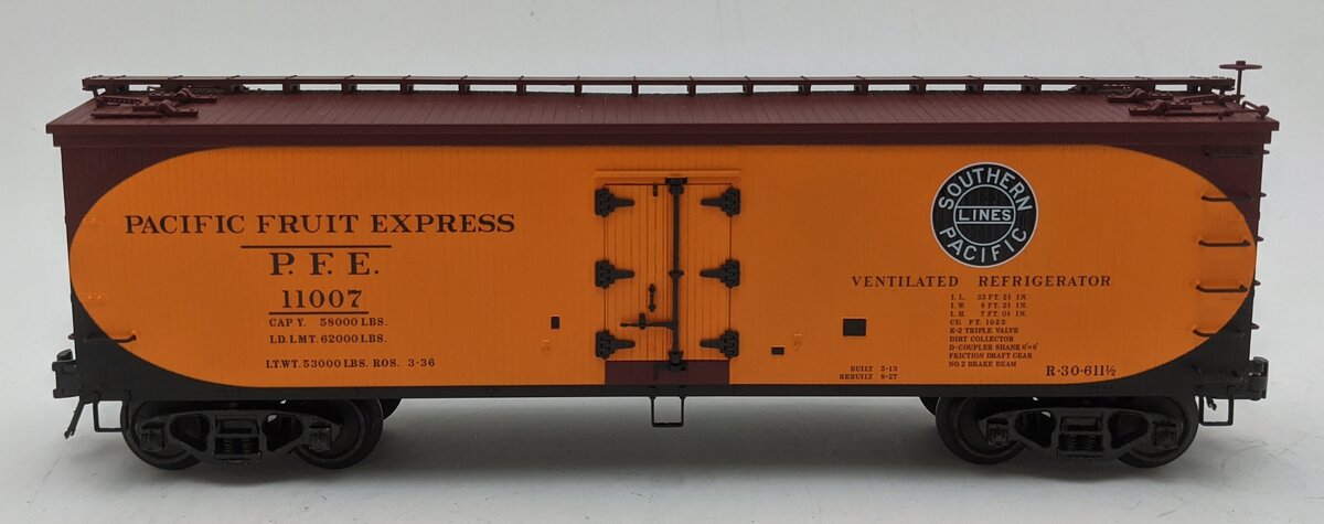 Atlas 6731-1 O Pacific Fruit Express 40' Woodside Reefer Car #11007 (3-Rail) VG
