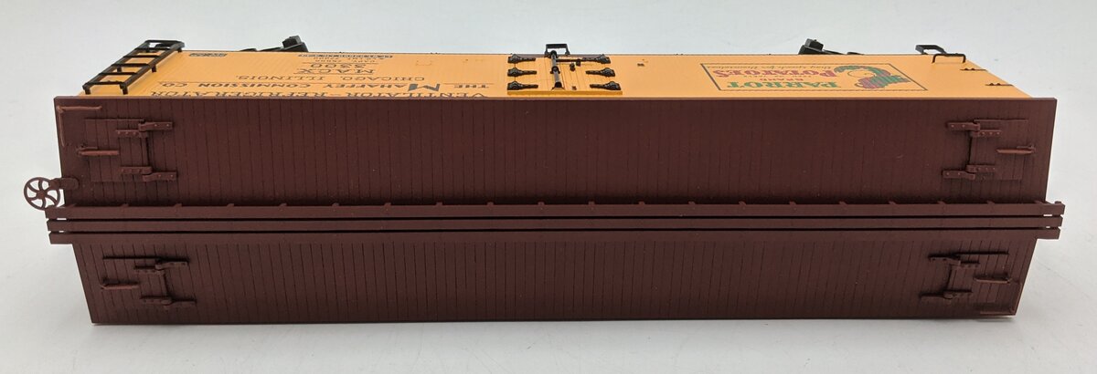 Atlas 8110-1 O Gauge Parrot Potatoes 40' Woodside Billboard Reefer Car #3300 LN
