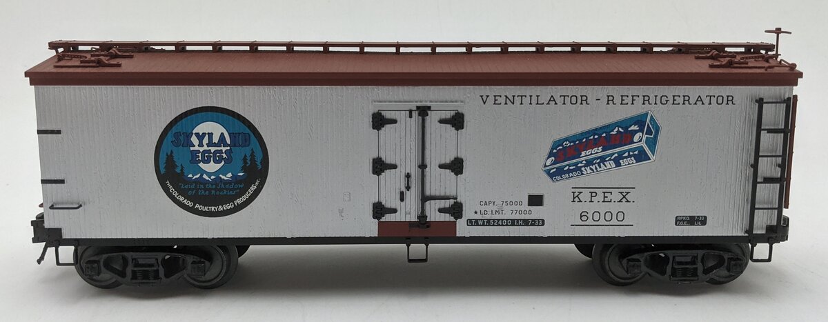 Atlas 8149-1-1 O Gauge Skyland Eggs Reefer Car #6000 (3-Rail) LN