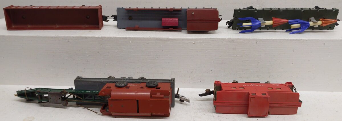 American Flyer S  Gauge Vintage Freight Cars #24106,945,24553,630,644 [5] VG