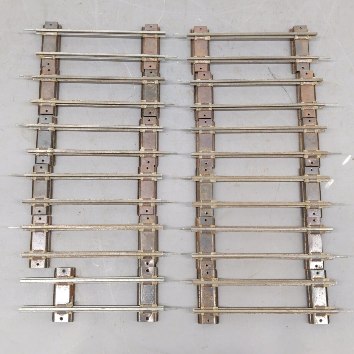 American Flyer Assorted S Curved & Straight Tracks: 700, 701, 702 & 703 [52]