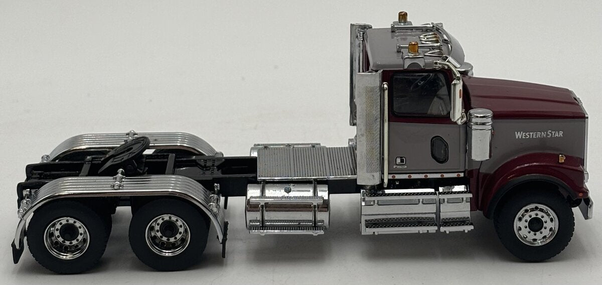 DieCast Masters 71037 1:50 Metallic Red Western Star 4700 SF Tandem Day Cab LN/Box