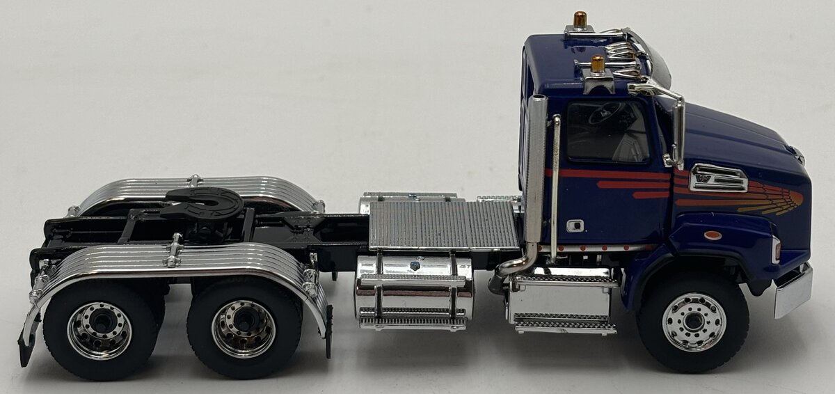 DieCast Masters 71039 1:50 Blue Western Star 4700 SF Tandem Day Cab LN/Box