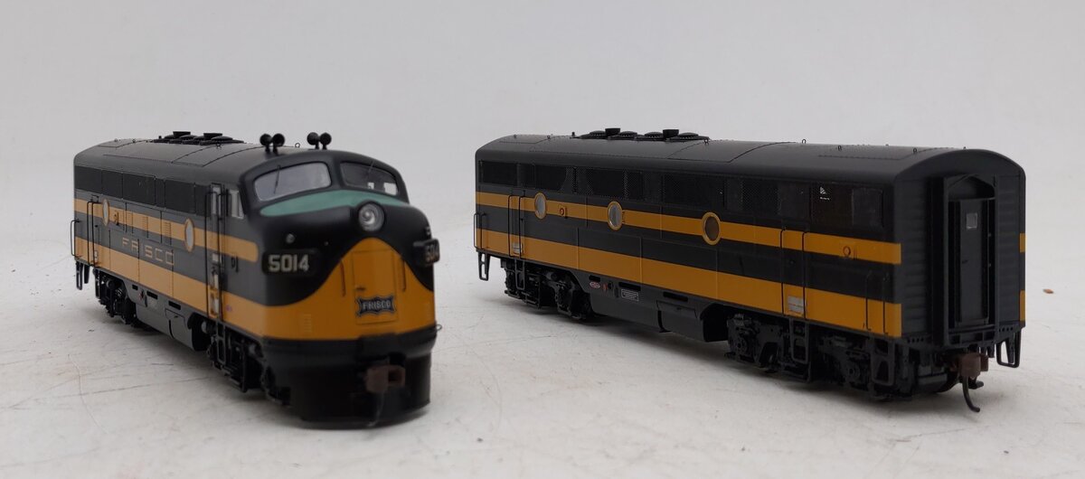 Athearn G2618 HO Frisco F-3A/F-3B Diesel Locomotive Set #5014 / 5114 LN/Box
