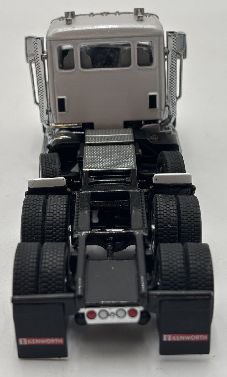 DieCast Masters 71058 1:50 Kenworth T880 SBFA Day Cab Pusher-Axle Tandem Tractor LN/Box
