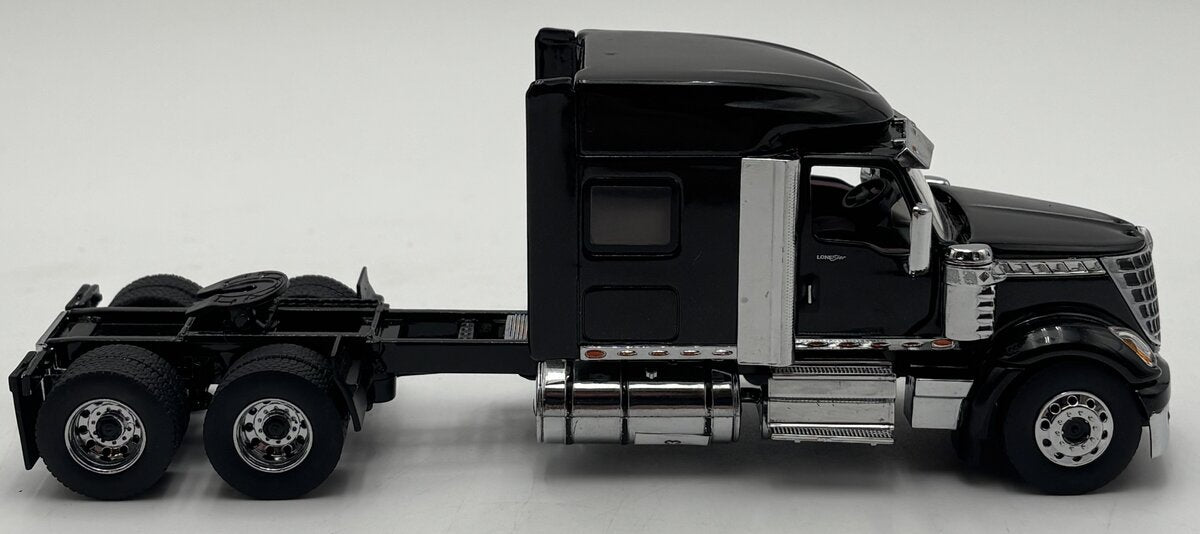 DieCast Masters 71023 1:50 Black International LoneStar with Sleeper - Cab Only LN/Box