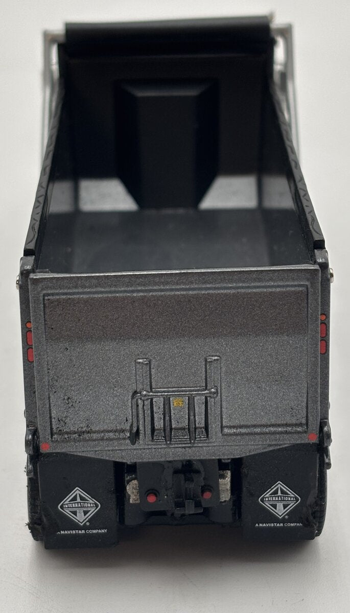 DieCast Masters 71013 1:50 International HX620 Dump Truck w/Gun Metal Grey Bed EX/Box