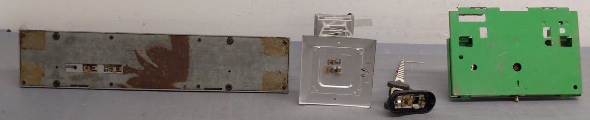 Lionel Vintage O Gauge Accessories #252,2656,362,395 [4] VG