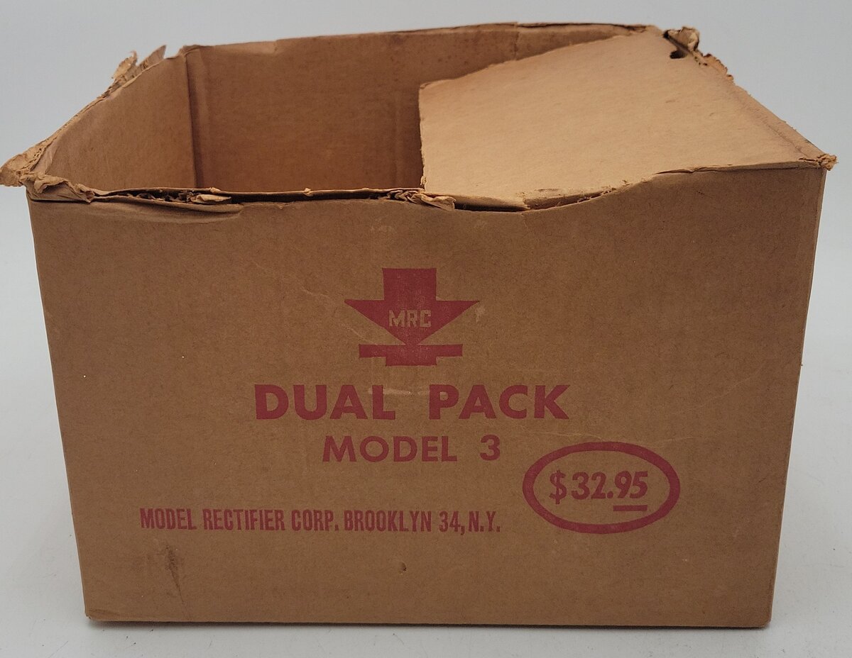 MRC Model 3 Vintage HO Daul Pack Transformer VG/Box