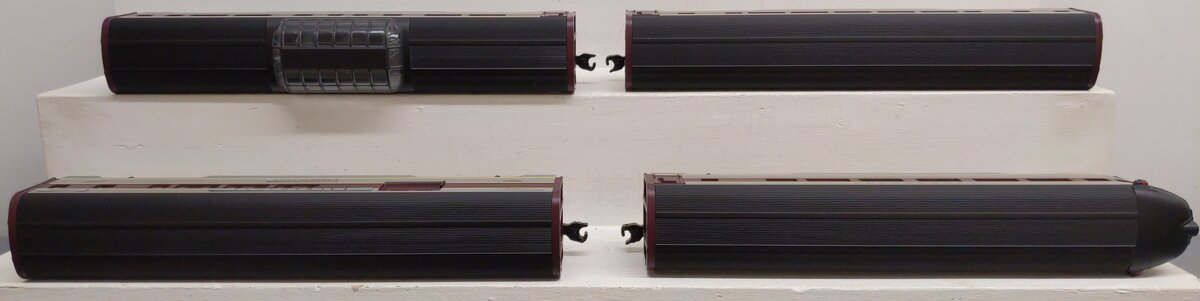 Williams 43065 Lackawanna 60 Ft. Streamline Passenger Car (Pack of 4) EX/Box