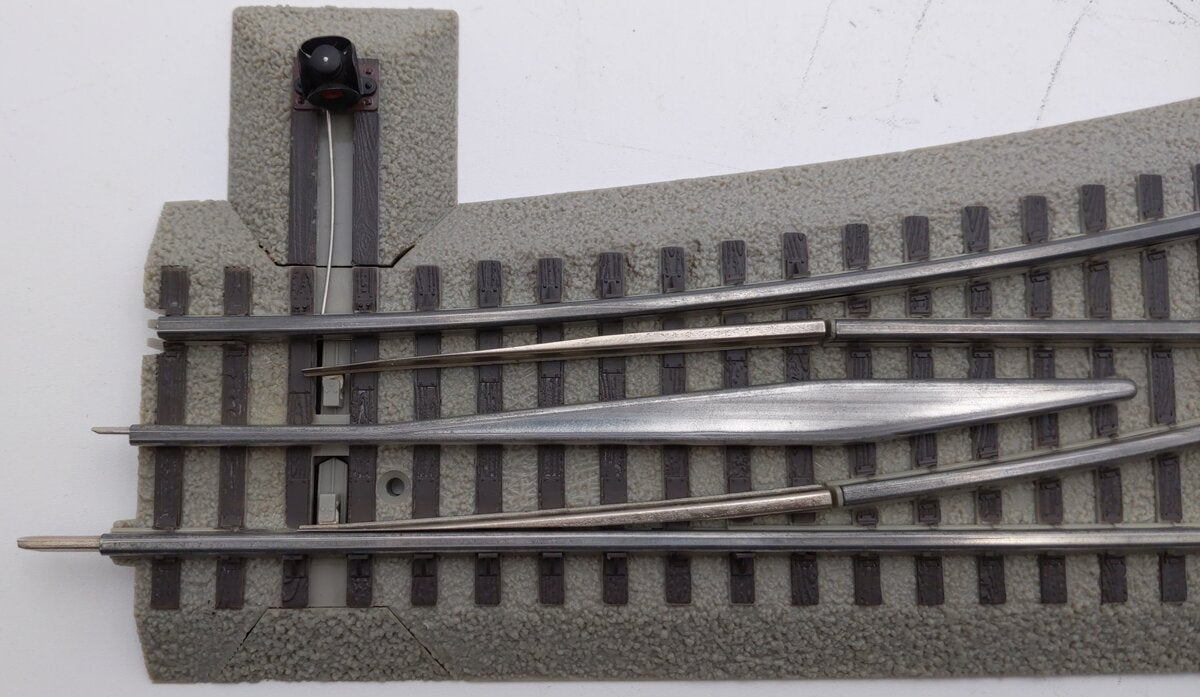 Lionel 6-81953 O-72 Left Hand Remote Fastrack/Command Switch Turnout EX/Box