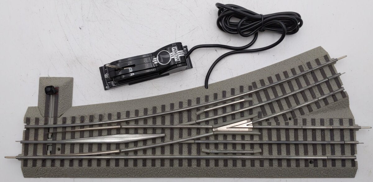 Lionel 6-81953 O-72 Left Hand Remote Fastrack/Command Switch Turnout EX/Box